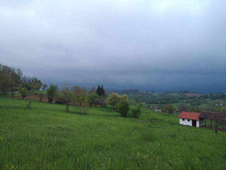 Danas kiša, za vikend sunčano, pa opet naoblačenje